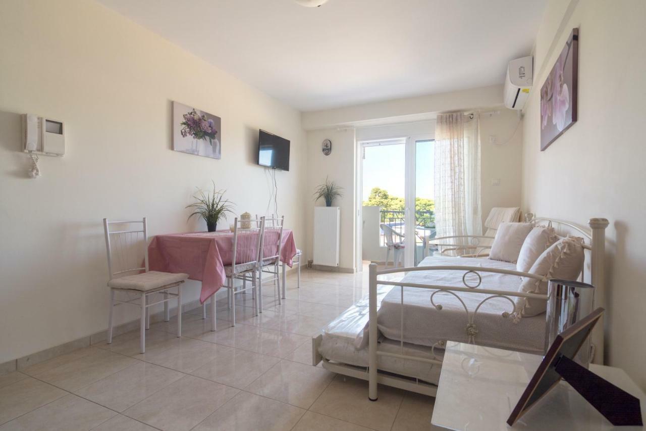 Lovely Apartment Xylokastro 2Nd Floor מראה חיצוני תמונה