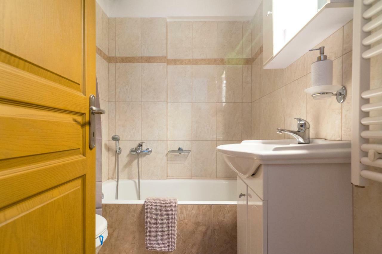 Lovely Apartment Xylokastro 2Nd Floor מראה חיצוני תמונה