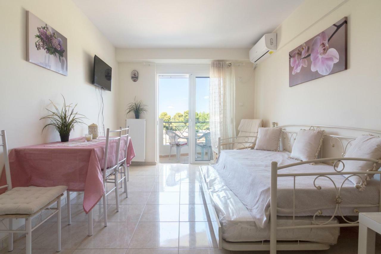 Lovely Apartment Xylokastro 2Nd Floor מראה חיצוני תמונה